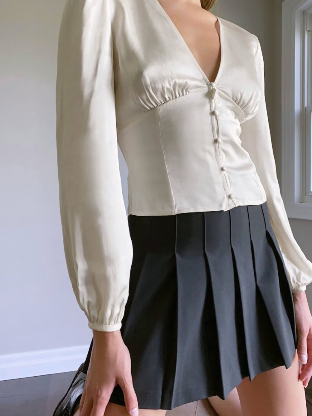 Aritzia Sunday Best "Tatiana" Corset Blouse – Ecru / Off-White – Size 4